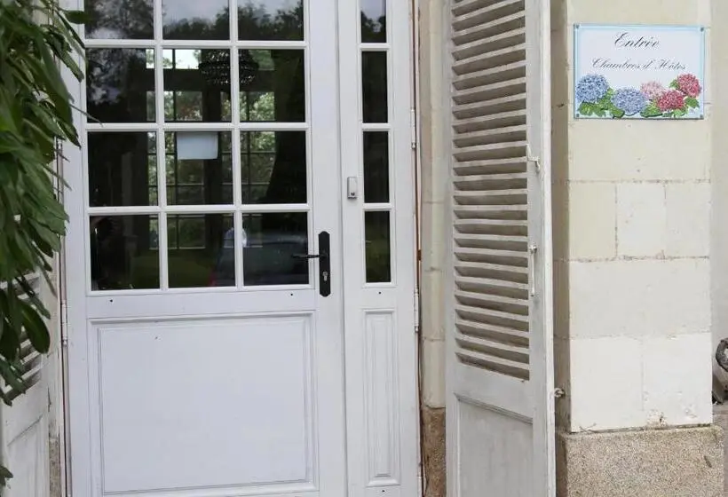 اتاق استاندارد سه نفره, Château Du Bois De La Noe