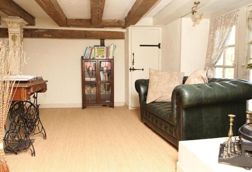 غرفة قياسية, Château Du Bois De La Noe