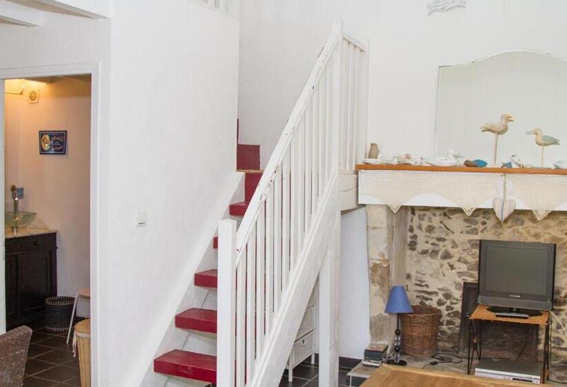 منزل غرفة نوم واحدة, Château Du Bois De La Noe