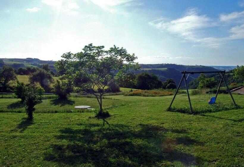 Номер Стандарт, Domaine De Lasfonds