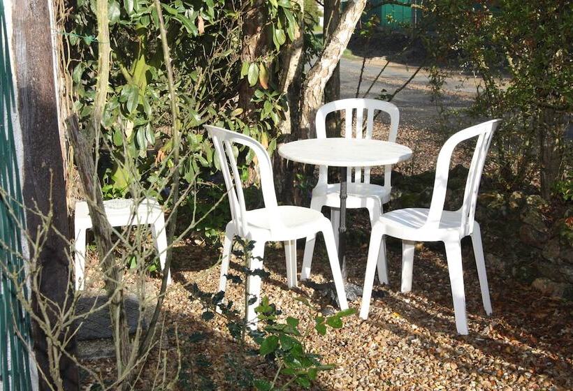 Номер Стандарт, La Maréchalerie