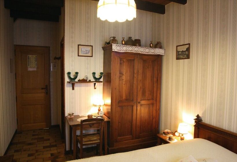 Номер Economy, La Maréchalerie