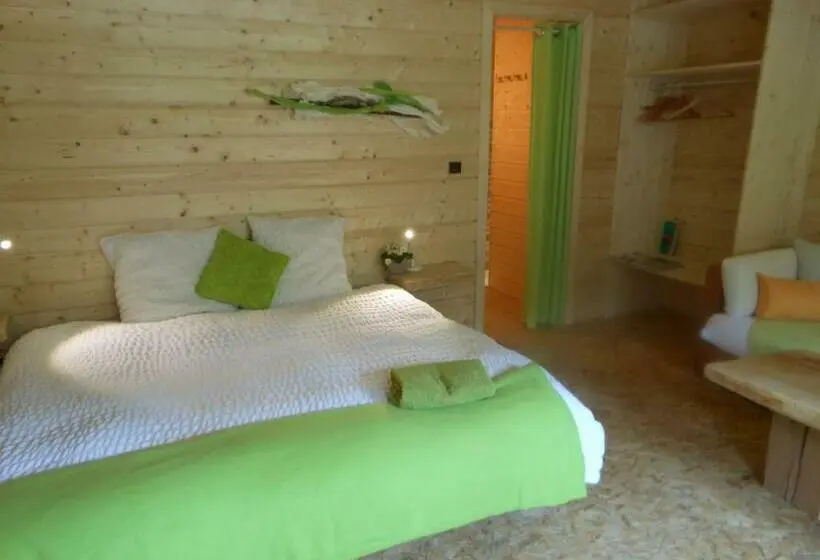 Comfort-huone, L'atelier De Gisèle