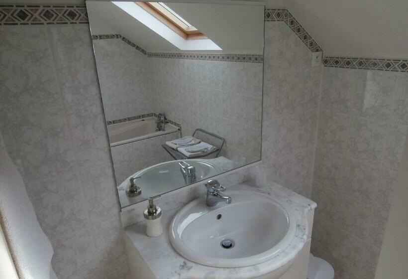 Номер Стандарт, Le Cardonnet