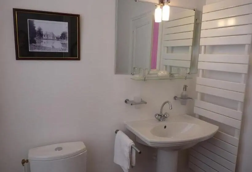 Standard Kolmen Hengen Huone, Le Clos Saint Nicolas