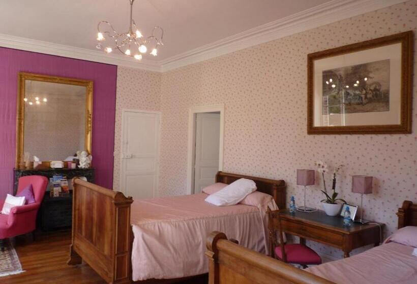 غرفة قياسية ثلاثية, Le Clos Saint Nicolas