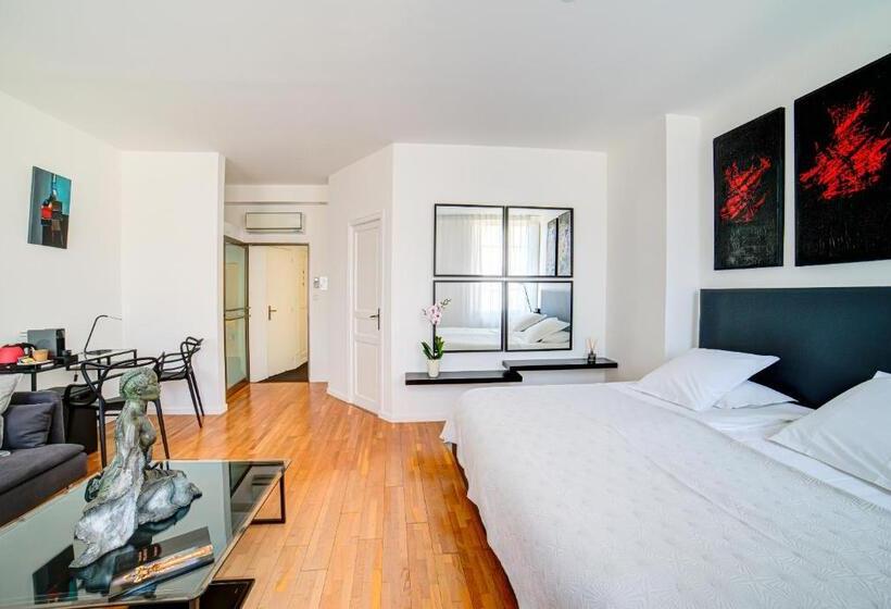 חדר דלוקס, Le Limas