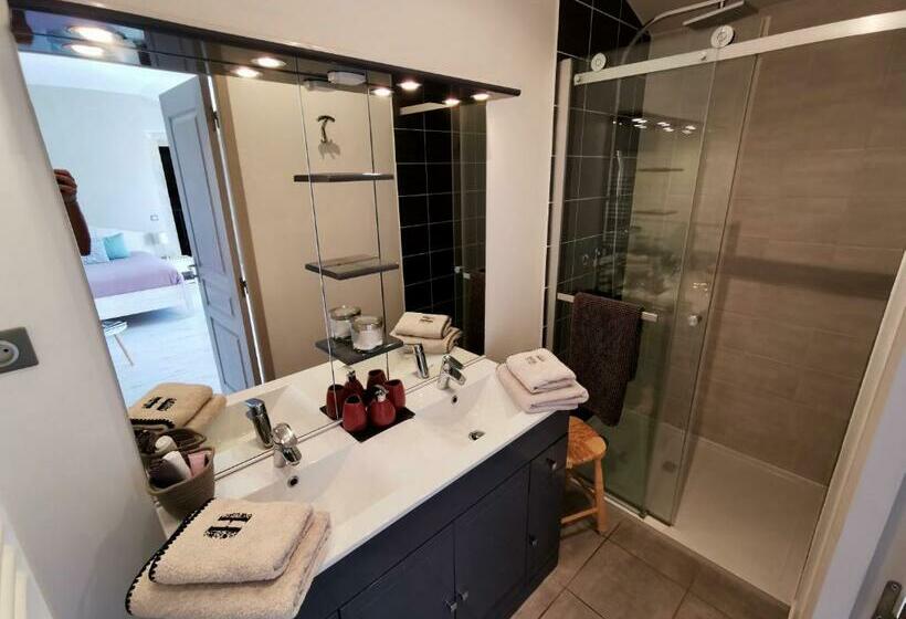 غرفة قياسية, Le Mas Des Loges   Les Vans / Chambonas