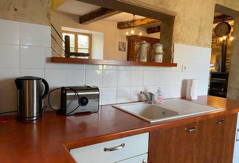 خانه 2 خوابه, Maison D Hotes & Gites Domaine De La Garaye