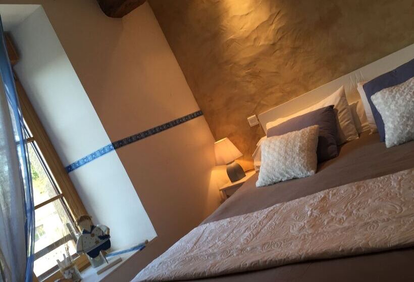 خانه 2 خوابه, Maison D Hotes & Gites Domaine De La Garaye