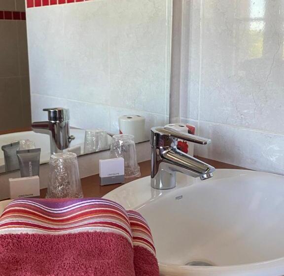 Дом 2 Спальни, Maison D Hotes & Gites Domaine De La Garaye