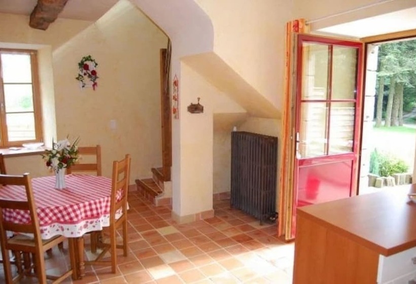 خانه 2 خوابه, Maison D Hotes & Gites Domaine De La Garaye