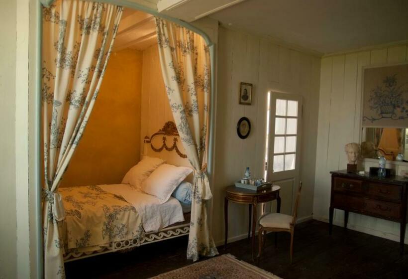 اتاق استاندارد با چشم‌انداز باغ, Manoir De Belle Noë