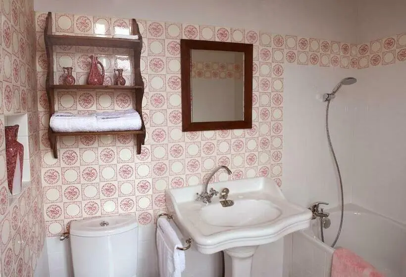 コンフォートルーム, Chambres D'hôtes La Distillerie B&b
