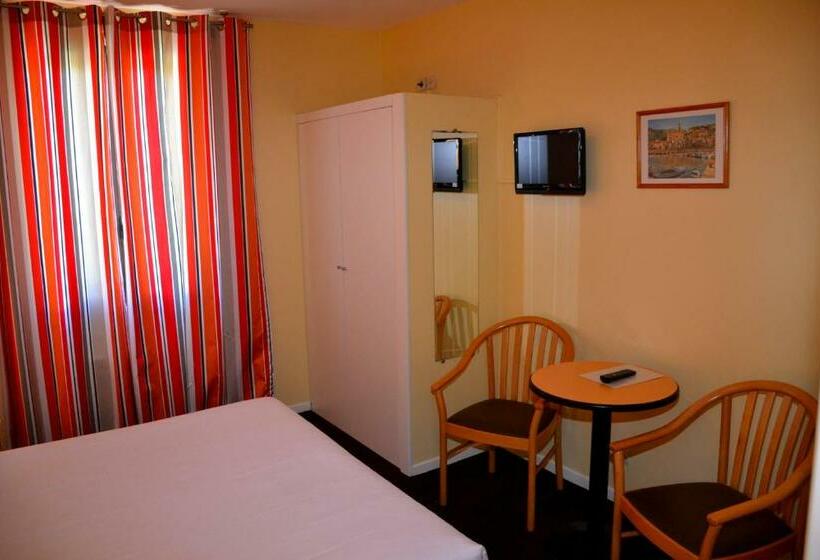 غرفة قياسية, Arc En Ciel