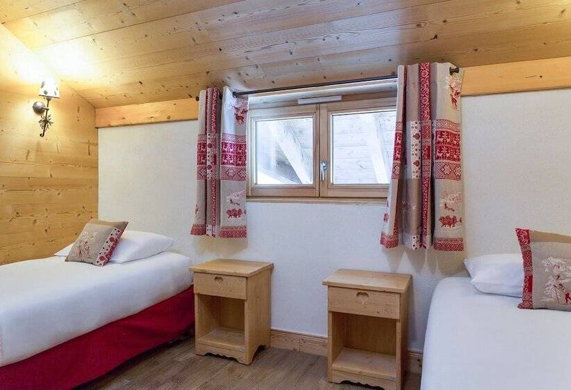 四人标准间, Chalet Hôtel Le Beausoleil, The Originals Relais