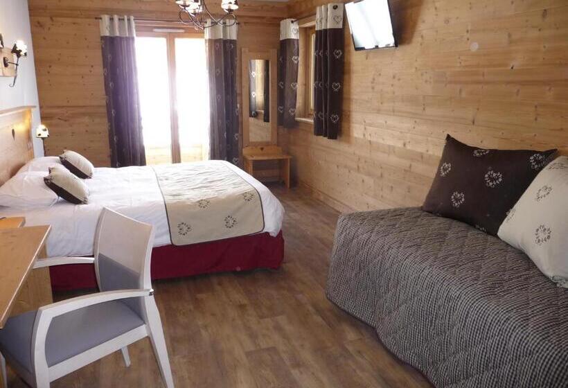 四人标准间, Chalet Hôtel Le Beausoleil, The Originals Relais