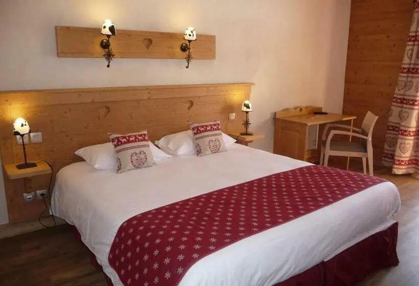 Standard-huone, Chalet Hôtel Le Beausoleil, The Originals Relais