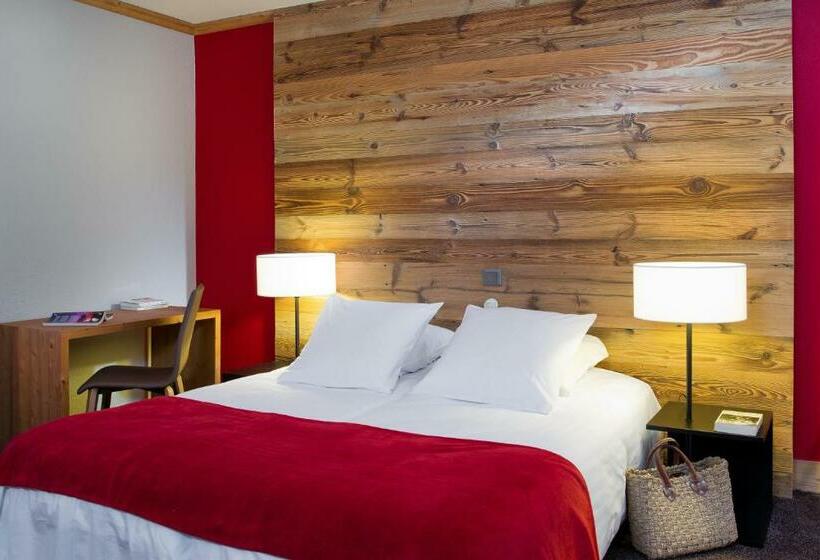 スタンダードルーム, Hillary