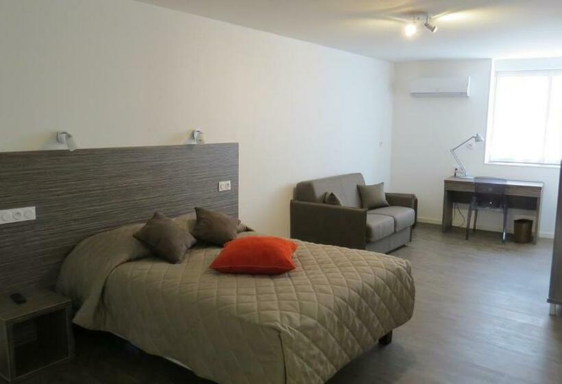 スタンダードルーム, Hôtel De Clèves