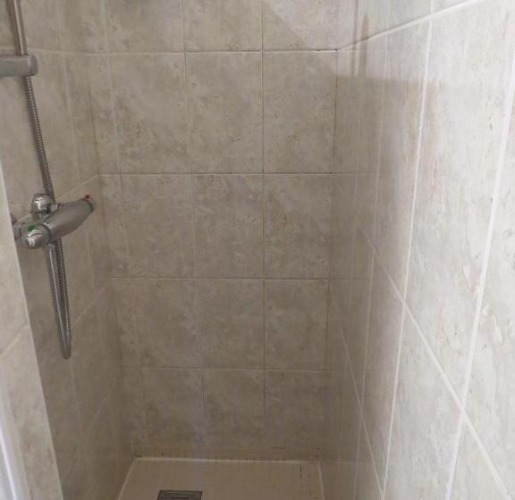 スタンダードシングルルーム, Hôtel De Clèves