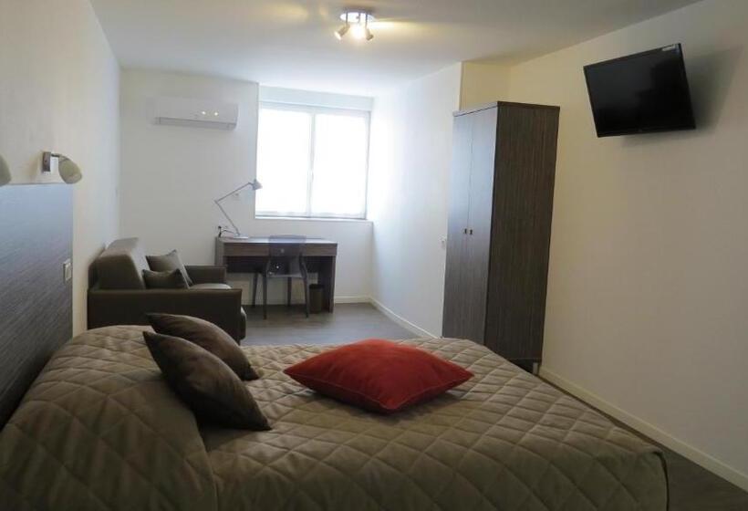 身障者適用スタンダードルーム, Hôtel De Clèves