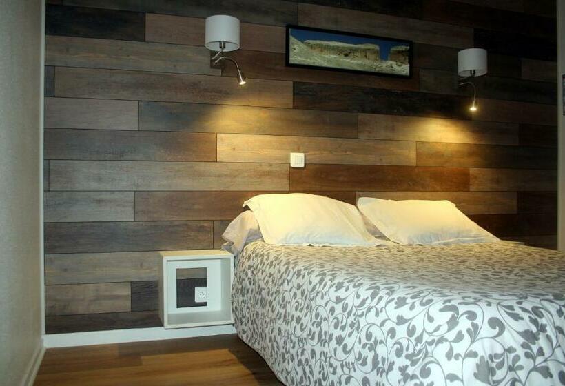 Номер Стандарт, Hôtel Les Castets D'ayré