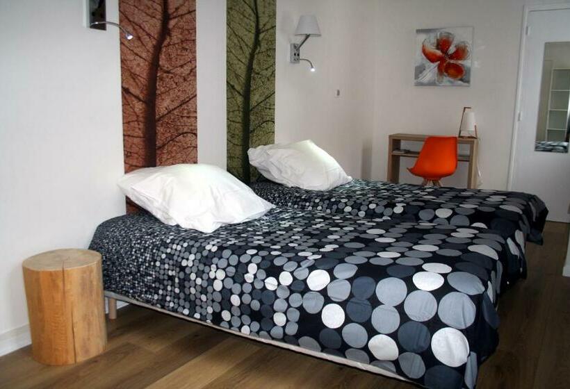 Номер Стандарт, Hôtel Les Castets D'ayré