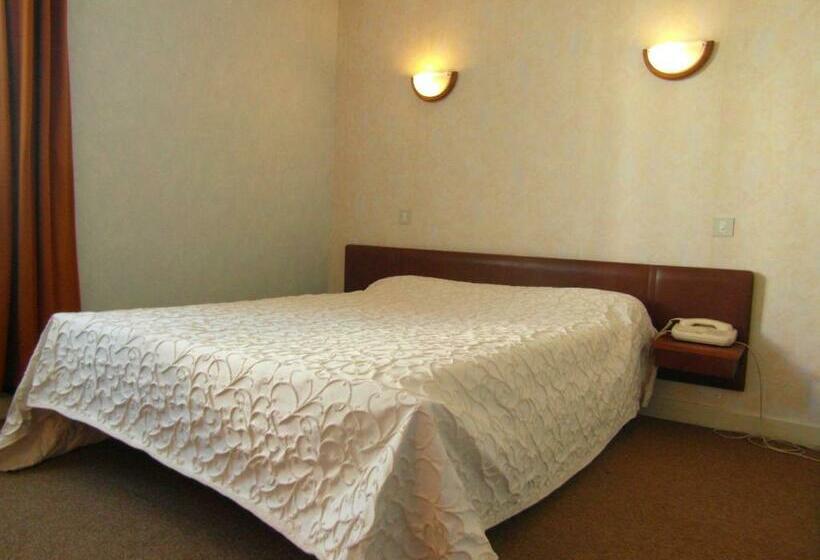 חדר סטנדרט, Hôtel Restaurant Le Périgord