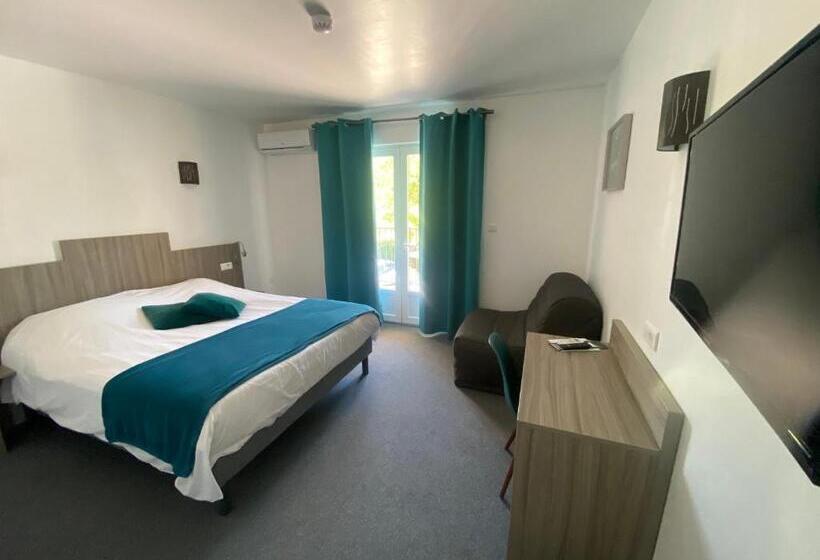 Номер Стандарт, Hôtel Spa L Ermitage