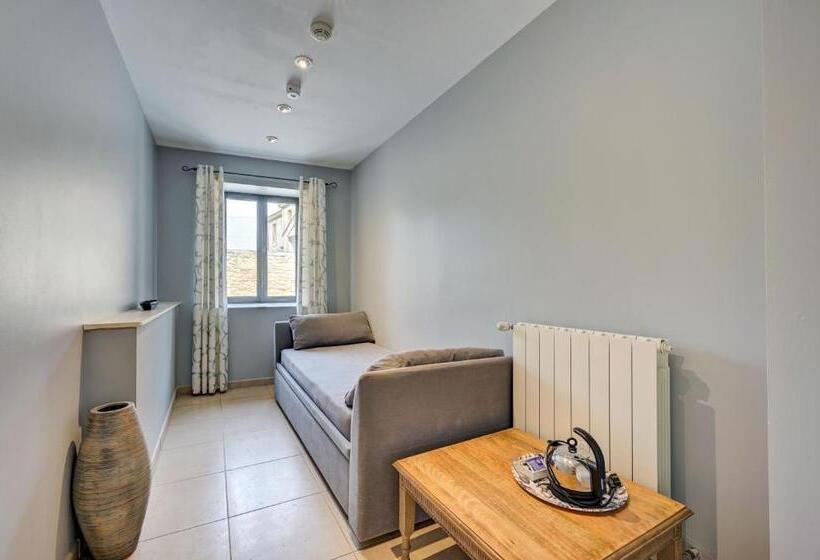 テラス付スイート, La Belle Vie