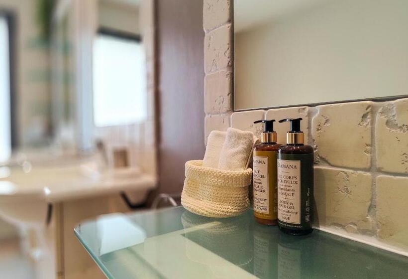 テラス付スイート, La Belle Vie