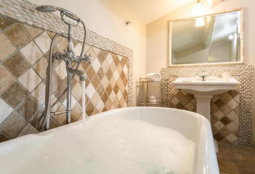 バルコニー付スイート, La Belle Vie