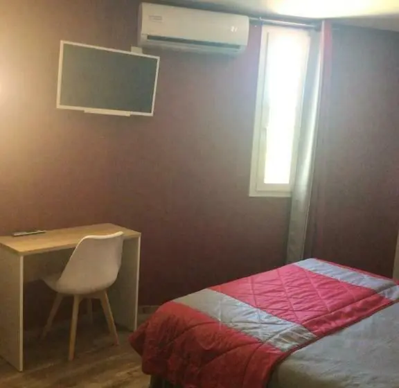 Standard-huone, L'abri