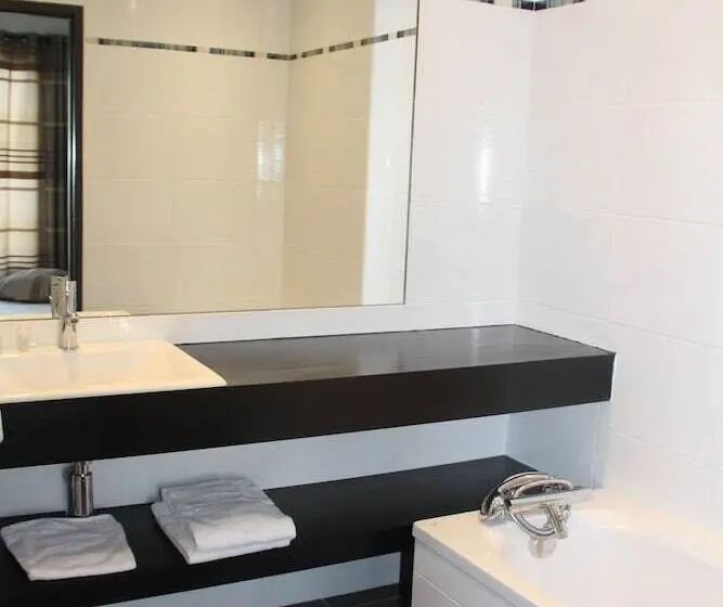 Comfort Yhden Hengen Huone, Le Domaine Des Vignes Ampuis Lyon Sud Vienne