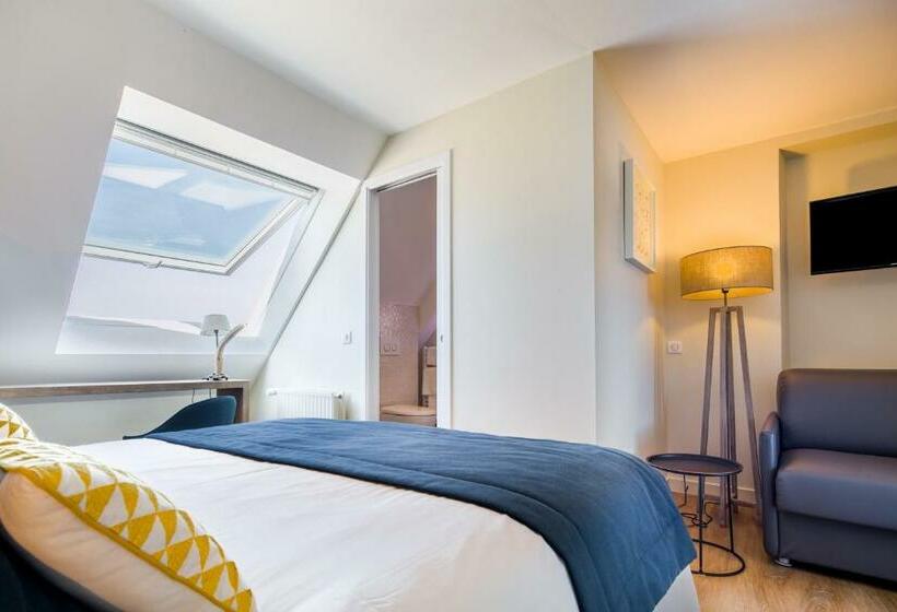 חדר סטנדרט לשלושה, Les Chants D Ailes   Hôtel Face Mer