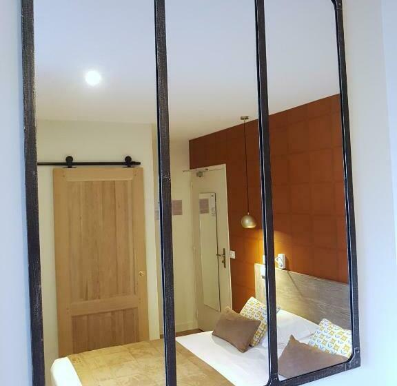 이코노미 인테리어 룸, Les Chants D Ailes   Hôtel Face Mer