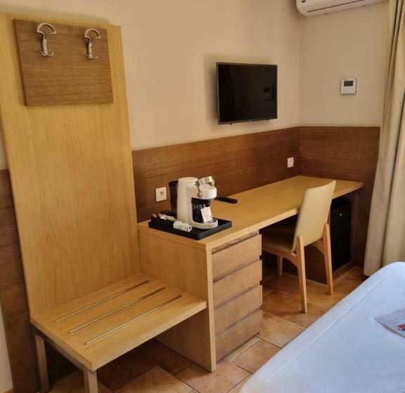 اتاق استاندارد, Osteria A Stalla Sischese & Spa