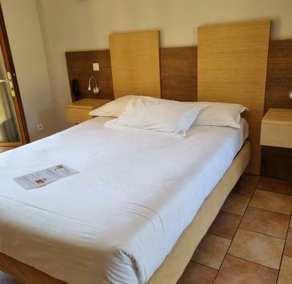 اتاق استاندارد, Osteria A Stalla Sischese & Spa