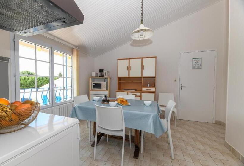 Апартаменты 1 Спальня Вид на Сад, Résidence Romaric