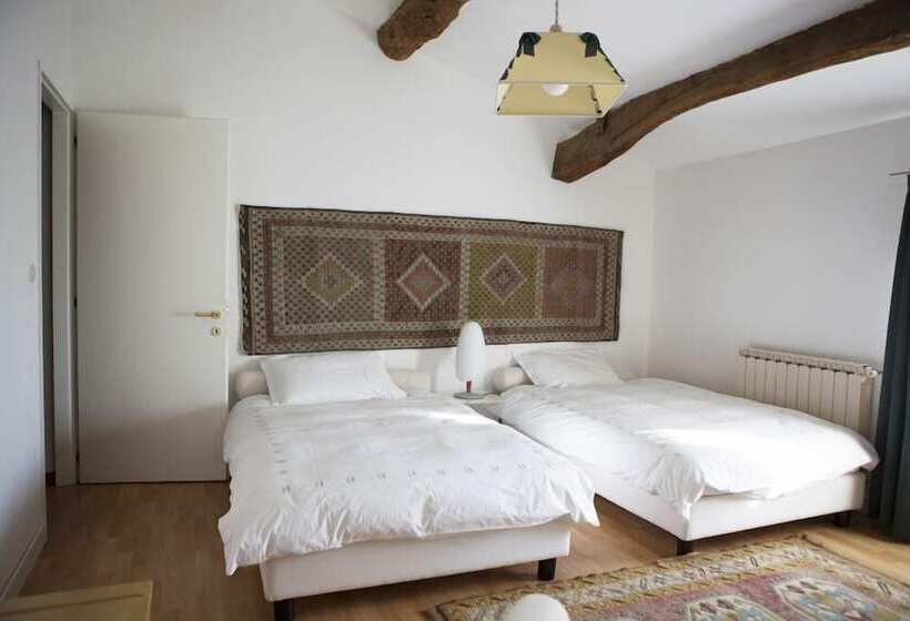 Номер Стандарт, La Bribaudonnière