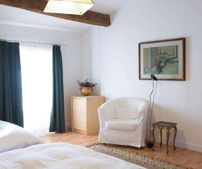 Номер Стандарт, La Bribaudonnière