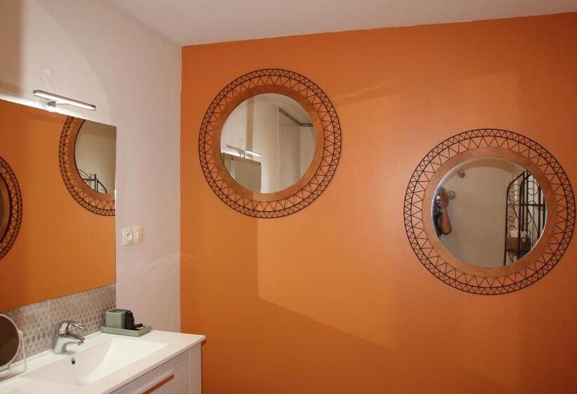 غرفة قياسية, Le Clos De La Challangette