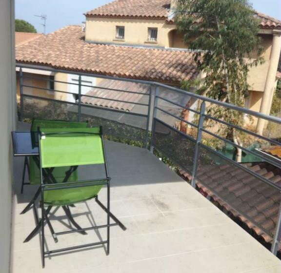 غرفة سوبيريور رباعية, Fasthotel Montpellier Baillargues