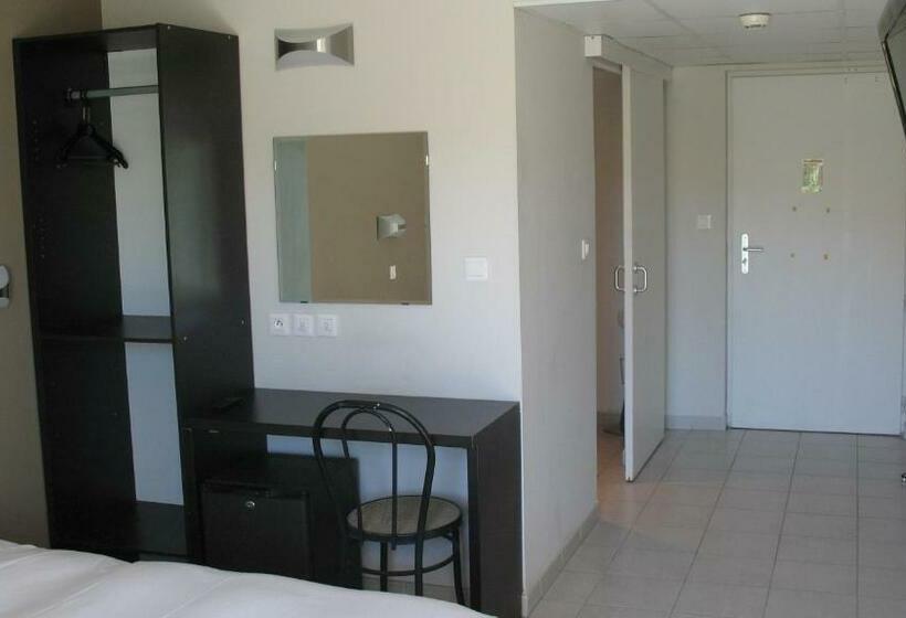 غرفة سوبيريور ثلاثية, Fasthotel Montpellier Baillargues