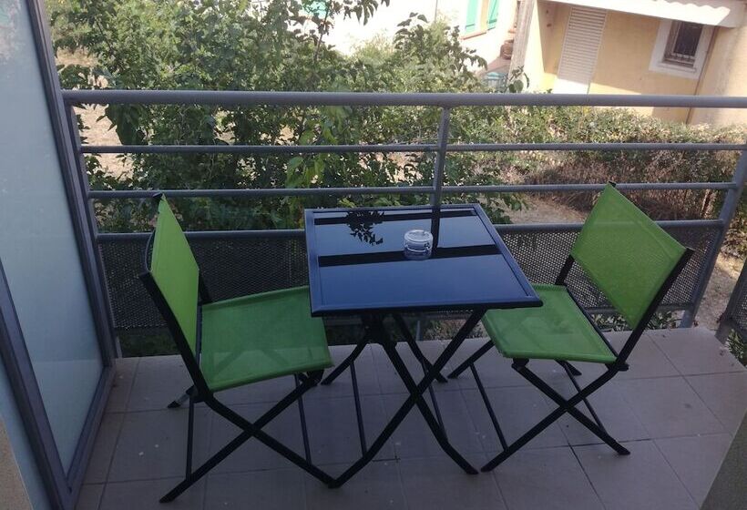 スーペリアトリプルルーム, Fasthotel Montpellier Baillargues