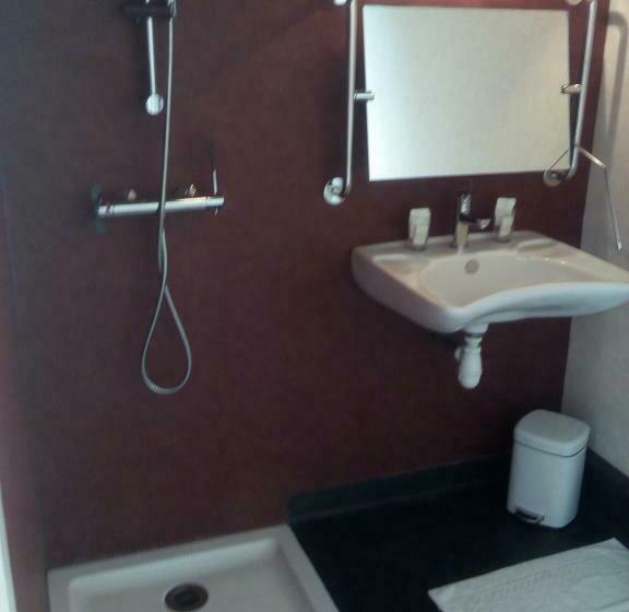Номер Стандарт Адаптированный для Инвалидов, Auberge Pen Mur