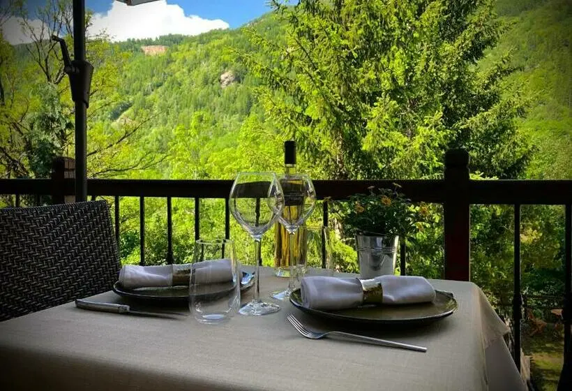 Economy-huone, Auberge Saint Antoine