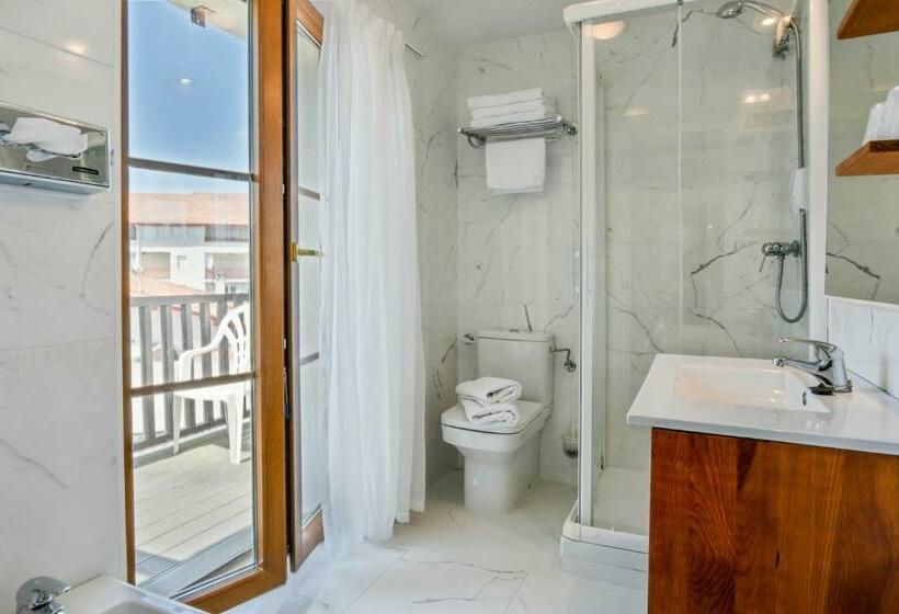 ファミリールーム, Logis Hotel & Restaurant Bergeret Sport