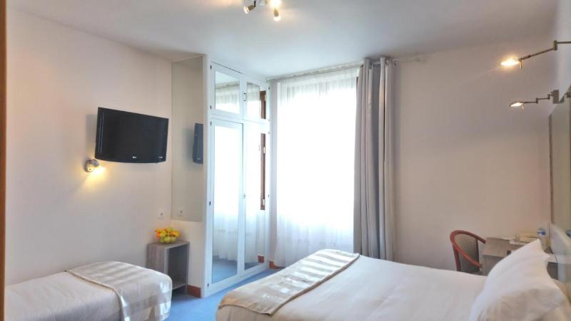 スタンダードトリプルルーム, Logis Hotel & Restaurant Bergeret Sport